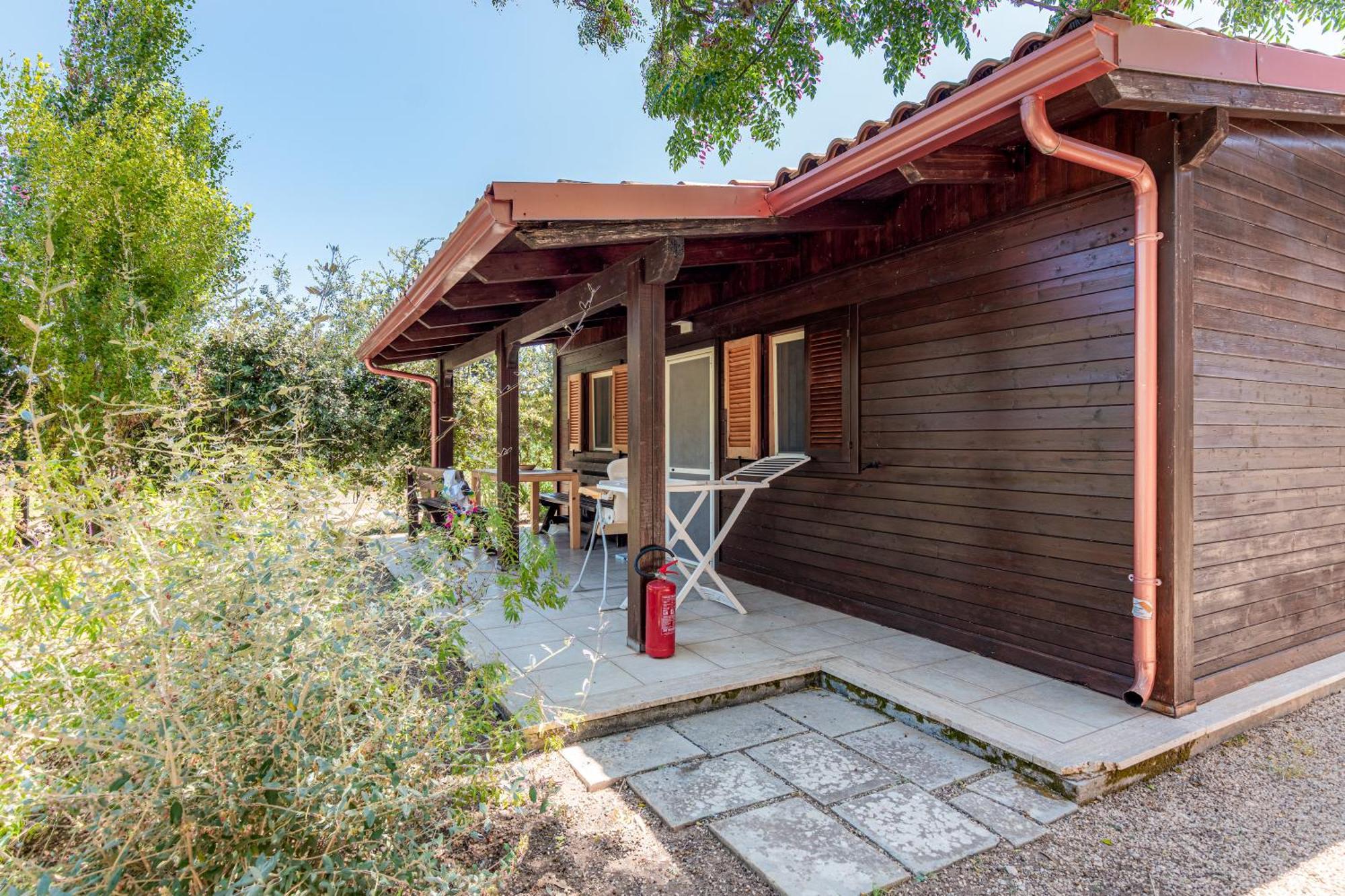 Bio Agriturismo Salos Alimini Eksteriør billede