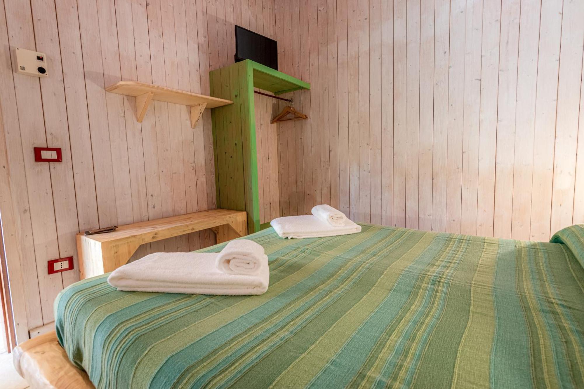 Bio Agriturismo Salos Alimini Eksteriør billede