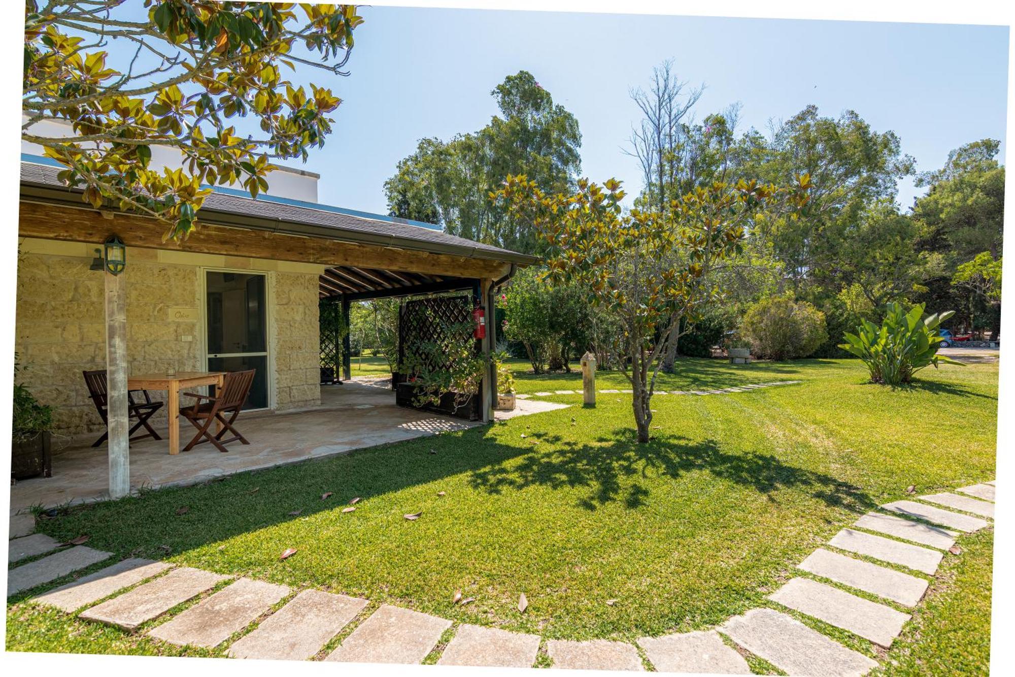 Bio Agriturismo Salos Alimini Eksteriør billede